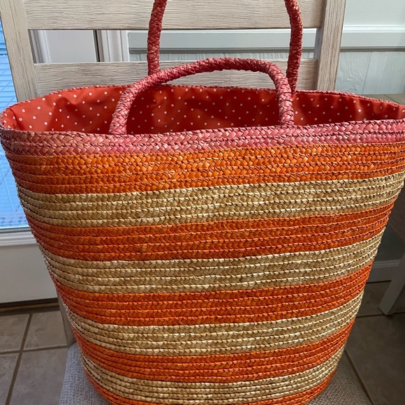 Mudd Extra-Large Straw Tote Bag - Picture 2 of 8